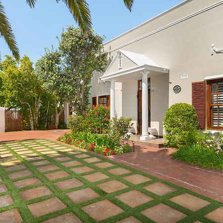 Meerendal Cottage-Affordable Luxury-Private Garden With Pool & Hot Tub 케이프타운 외부 사진