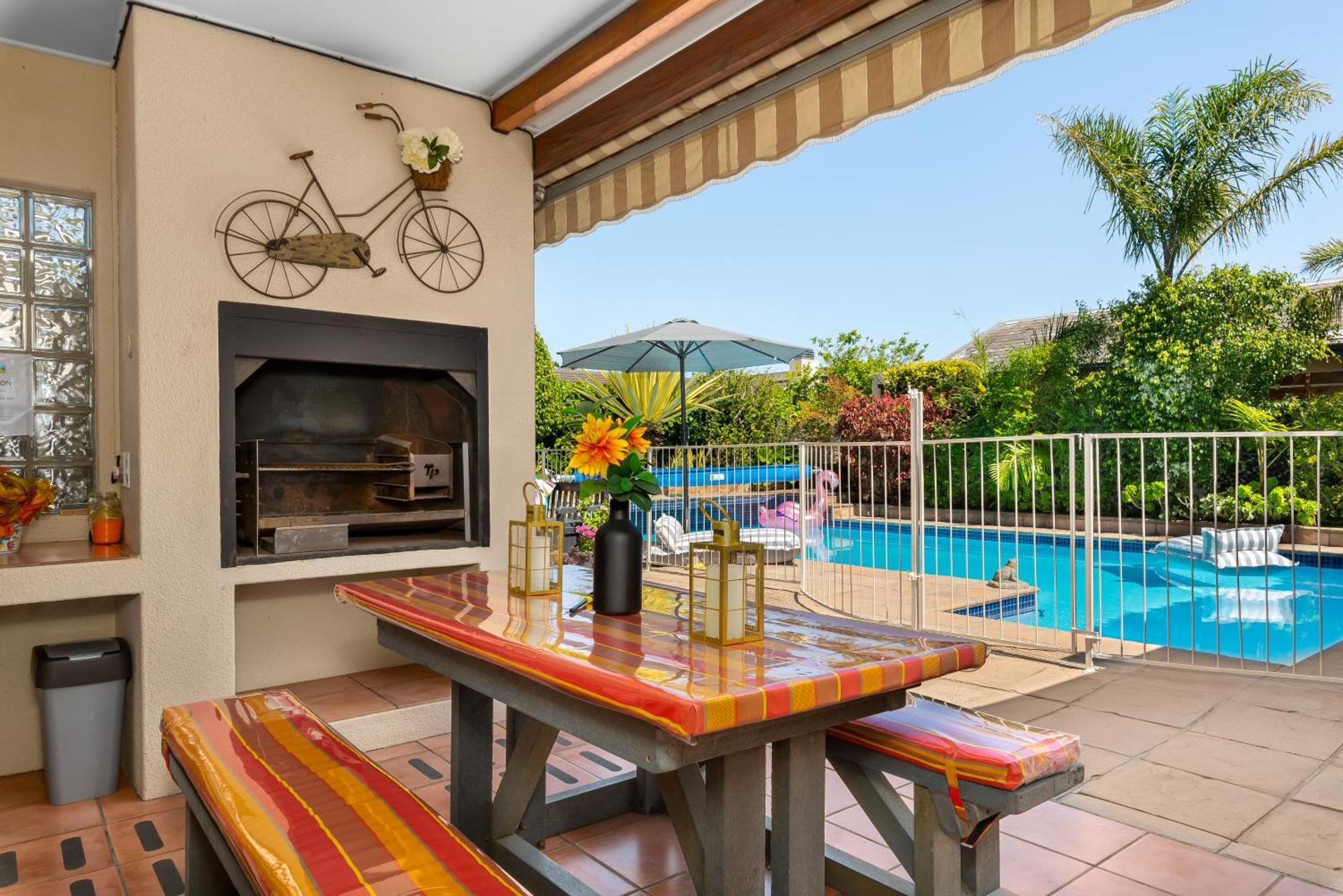 Meerendal Cottage-Affordable Luxury-Private Garden With Pool & Hot Tub 케이프타운 외부 사진